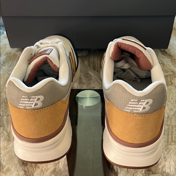 New Balance Men's Multicolor Sneakers - Picture 4 of 9